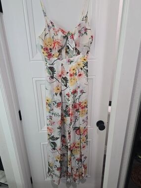 NWOT S/M Boho Floral Jumpsuit Cutout Thigh Slit Flyaway Maxi